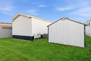 132 3rd Ave, Bartlett, IL 60103 - Photo 14