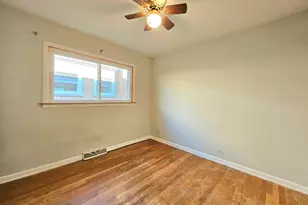 6831 W 64th St, Chicago, IL 60638 - Photo 14