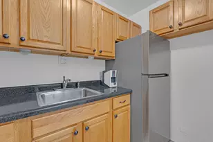 3600 N Lake Shore Dr, Chicago, IL 60613 - Photo 12