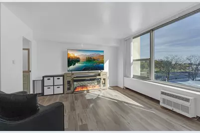 3600 N Lake Shore Drive #317, Chicago, IL 60613 - Photo 6