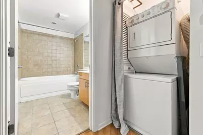 1040 W Adams Street #268, Chicago, IL 60607 - Photo 24