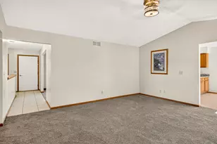 136 Harvest Glenn Dr, Davis Junction, IL 61020 - Photo 14