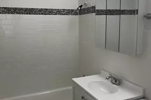 5940 N Kenmore Ave, Chicago, IL 60660 - Photo 8