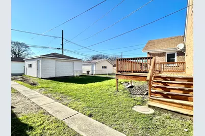 8312 S Phillips Avenue, Chicago, IL 60617 - Photo 34