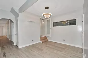 6635 S Francisco Ave, Chicago, IL 60629 - Photo 10