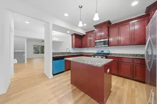 7204 W 83rd St, Bridgeview, IL 60455 - Photo 8