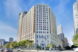 850 N Lake Shore Dr, Chicago, IL 60611 - Photo 4