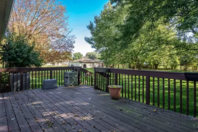 739 Roosevelt Road, Machesney Park, IL 61115 - Photo 30