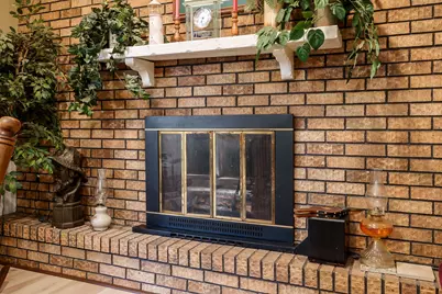 739 Roosevelt Road, Machesney Park, IL 61115 - Photo 12