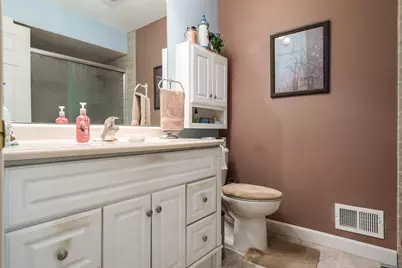 739 Roosevelt Road, Machesney Park, IL 61115 - Photo 18