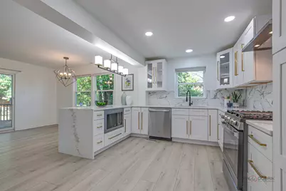 2272 Asbury Road, Northbrook, IL 60062 - Photo 12