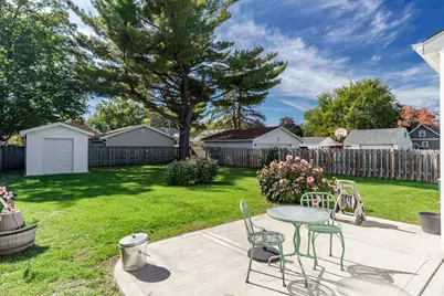 221 Merrill Avenue, Loves Park, IL 61111 - Photo 22