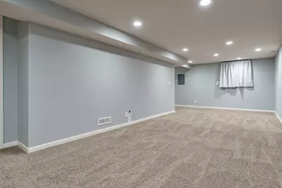 221 Merrill Avenue, Loves Park, IL 61111 - Photo 14
