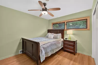 220 E Hillside Road, Naperville, IL 60540 - Photo 24