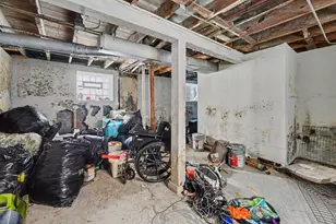 8843 S Carpenter St, Chicago, IL 60620 - Photo 14