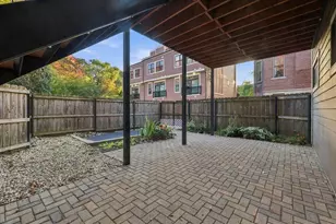 2957 W Cornelia Ave, Chicago, IL 60618 - Photo 34