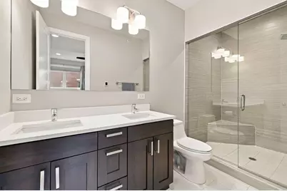 2957 W Cornelia Avenue #4, Chicago, IL 60618 - Photo 24