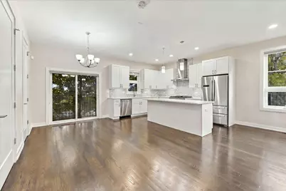2957 W Cornelia Avenue #4, Chicago, IL 60618 - Photo 16