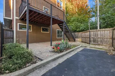 2957 W Cornelia Avenue #4, Chicago, IL 60618 - Photo 32