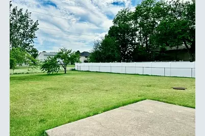 226 Meadows Road, Bourbonnais, IL 60914 - Photo 2