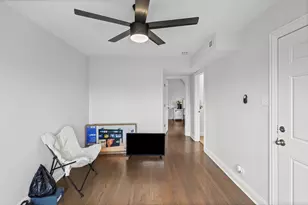 5922 S Karlov Ave, Chicago, IL 60629 - Photo 20
