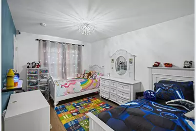 5922 S Karlov Avenue, Chicago, IL 60629 - Photo 12