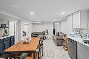 5922 S Karlov Ave, Chicago, IL 60629 - Photo 34