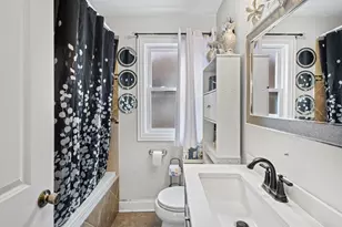 5922 S Karlov Ave, Chicago, IL 60629 - Photo 14