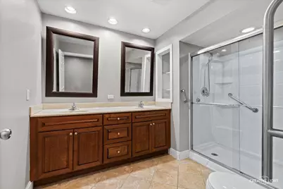 1004 Dartmouth Drive, Wheaton, IL 60189 - Photo 14