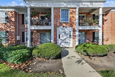 540 Shorely Drive #104, Barrington, IL 60010 - Photo 1