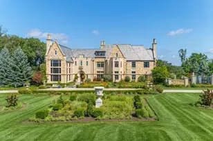 10 Goose Lake Dr, Barrington Hills, IL 60010 - Photo 4