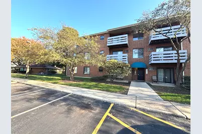 1375 N Winslowe Drive #103, Palatine, IL 60074 - Photo 1