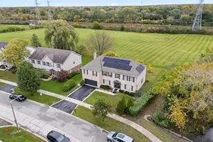 1381 Callen Ln, Des Plaines, IL 60016 - Photo 36