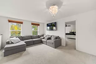 1381 Callen Ln, Des Plaines, IL 60016 - Photo 20