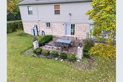1381 Callen Lane, Des Plaines, IL 60016 - Photo 44