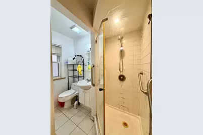 3129 W Birchwood Avenue, Chicago, IL 60645 - Photo 16
