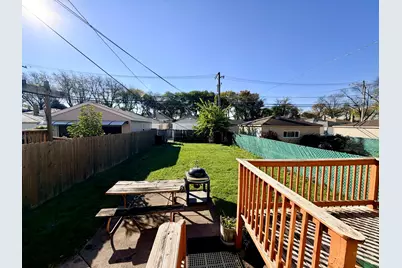 3129 W Birchwood Avenue, Chicago, IL 60645 - Photo 30