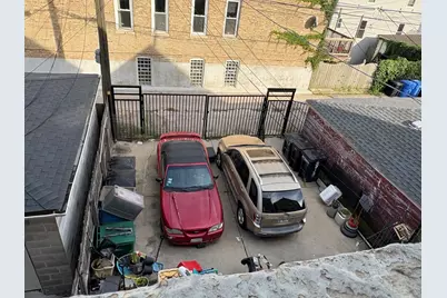 2003 S Loomis Street, Chicago, IL 60608 - Photo 2
