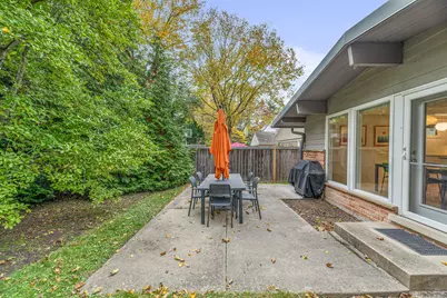 806 Pleasant Avenue, Highland Park, IL 60035 - Photo 22