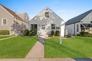 35 46th Ave, Bellwood, IL 60104 - Photo 1