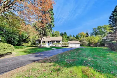 2460 Benton Street, Rolling Meadows, IL 60008 - Photo 2