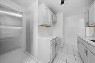 11201 Mandel Ave, Westchester, IL 60154 - Photo 12