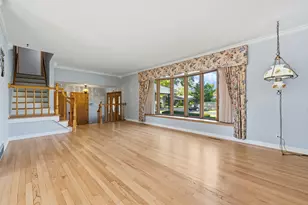 433 Kinkaid Ct, Des Plaines, IL 60016 - Photo 6