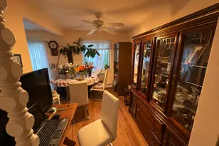 6 Villa Verde Dr, Buffalo Grove, IL 60089 - Photo 2
