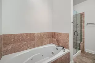 2801 N Oakley Ave, Chicago, IL 60618 - Photo 12