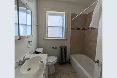 619 E 102nd Place, Chicago, IL 60628 - Photo 8