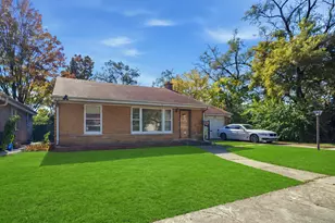 5323 Enfield Ave, Skokie, IL 60077 - Photo 18
