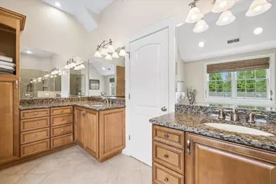 512 Oak Street, Libertyville, IL 60048 - Photo 20