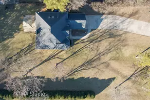9030 Elm Ave, Burr Ridge, IL 60527 - Photo 36