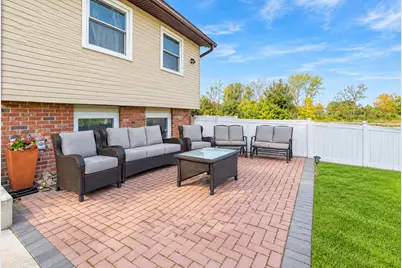 141 Plainview Drive, Bolingbrook, IL 60440 - Photo 20